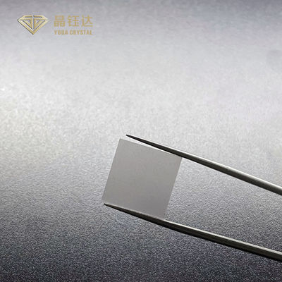 6mm*6mm CVDの実験室によって育てられるダイヤモンドは100 110 111水晶オリエンテーションをめっきする
