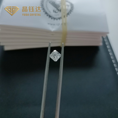 方形の長方形 5-10ct HPHT 研究室で栽培されたダイヤモンド DEF 色 VVS VS 透明度