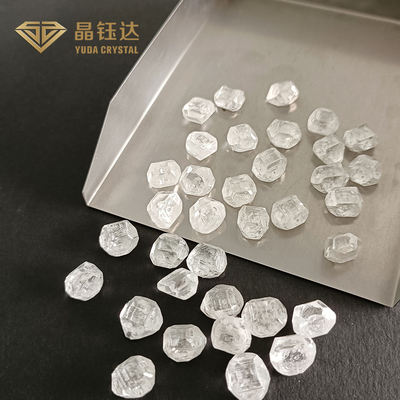 方形 6mm から 8mm DEF カラー HPHT ダイヤモンド 化学蒸気堆積