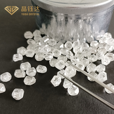 実験室によって育てられるダイヤモンドの宝石類を作るための完全で白い1つのカラットの荒い実験室によって育てられるダイヤモンド